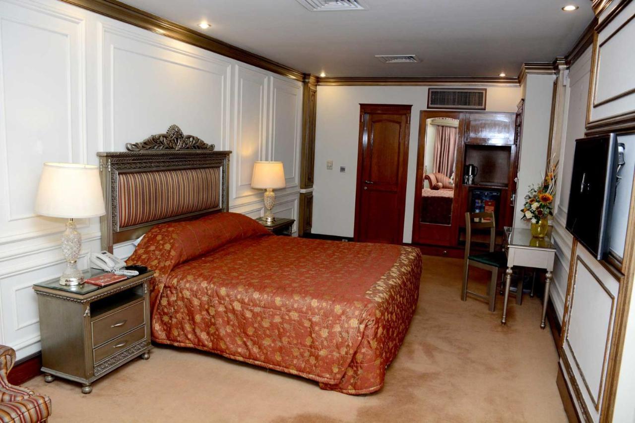 Regency Inn Hotel Lahore Exterior foto