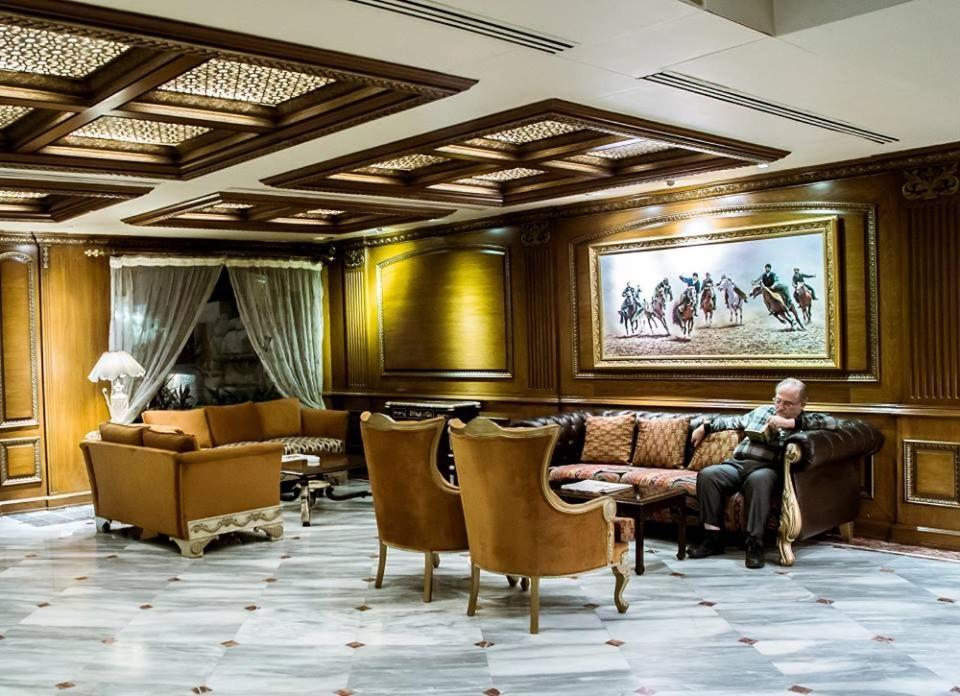 Regency Inn Hotel Lahore Exterior foto