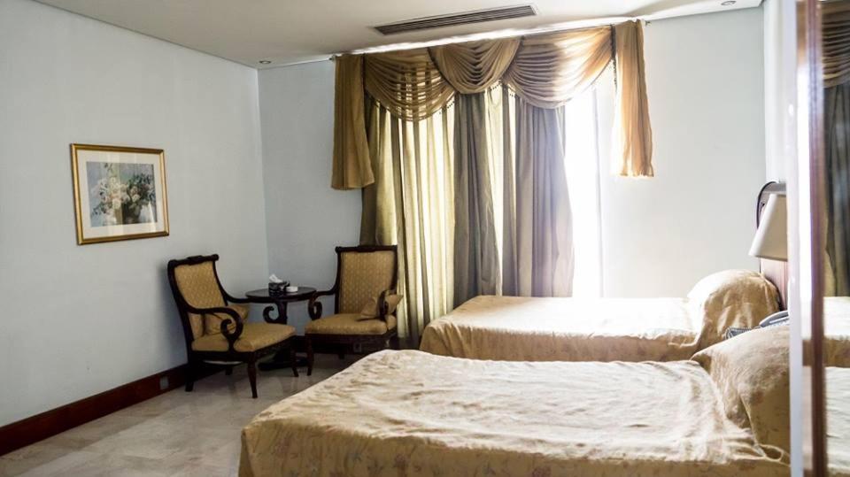 Regency Inn Hotel Lahore Exterior foto